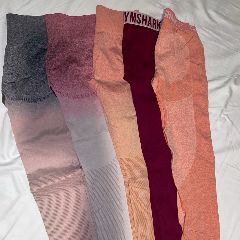 5 pairs of Gymshark women’s leggings